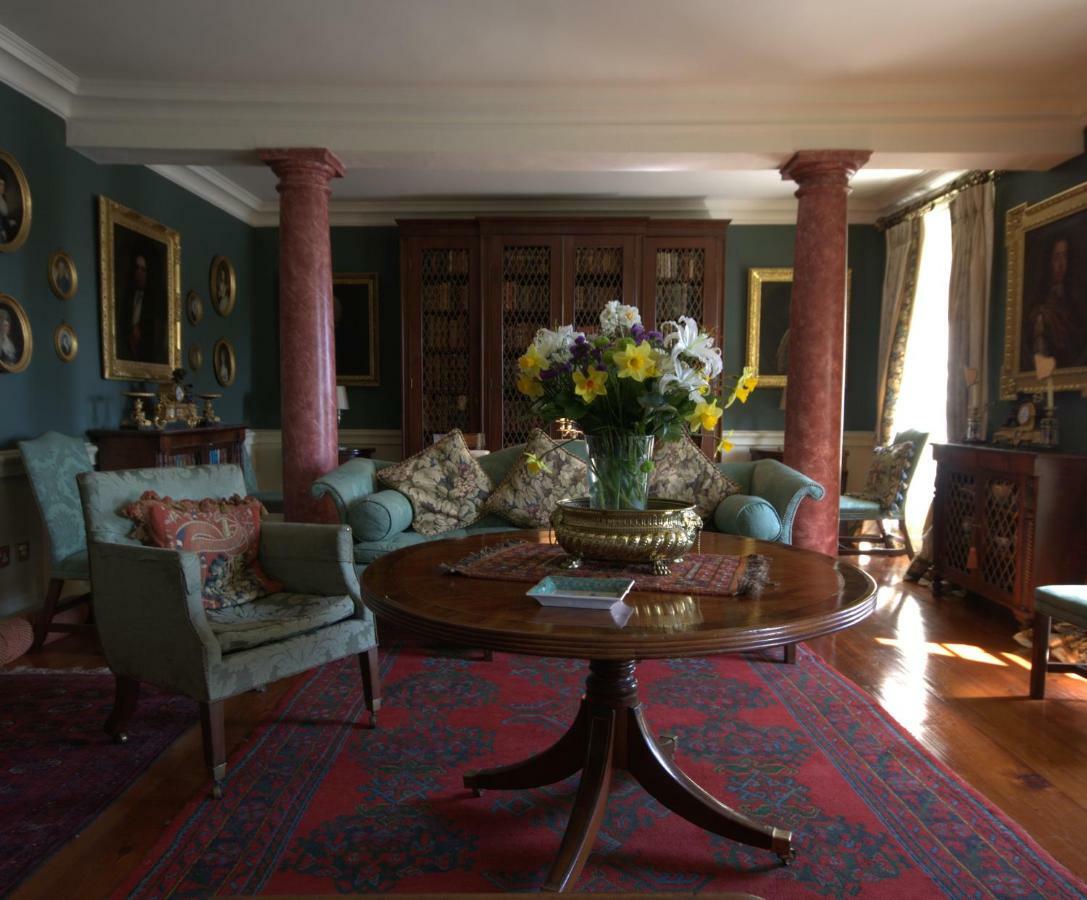 Collon House Bed & Breakfast Exterior photo
